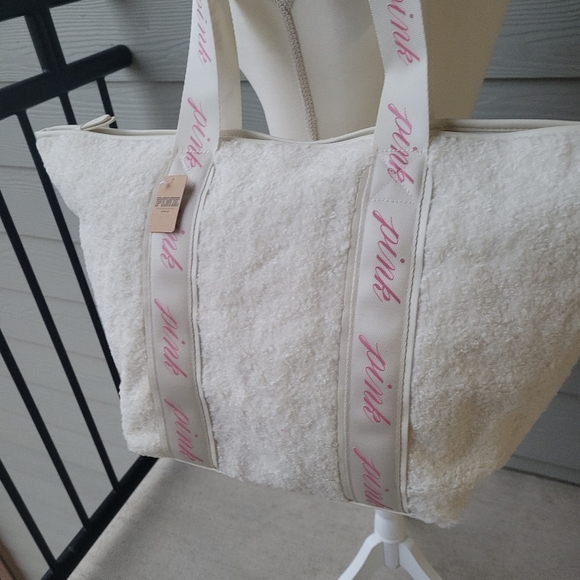 NWT Victoria's Secret Pink Soft Shearling Teddy-Cozy-Plush Tote Bag Large - Picture 14 of 15